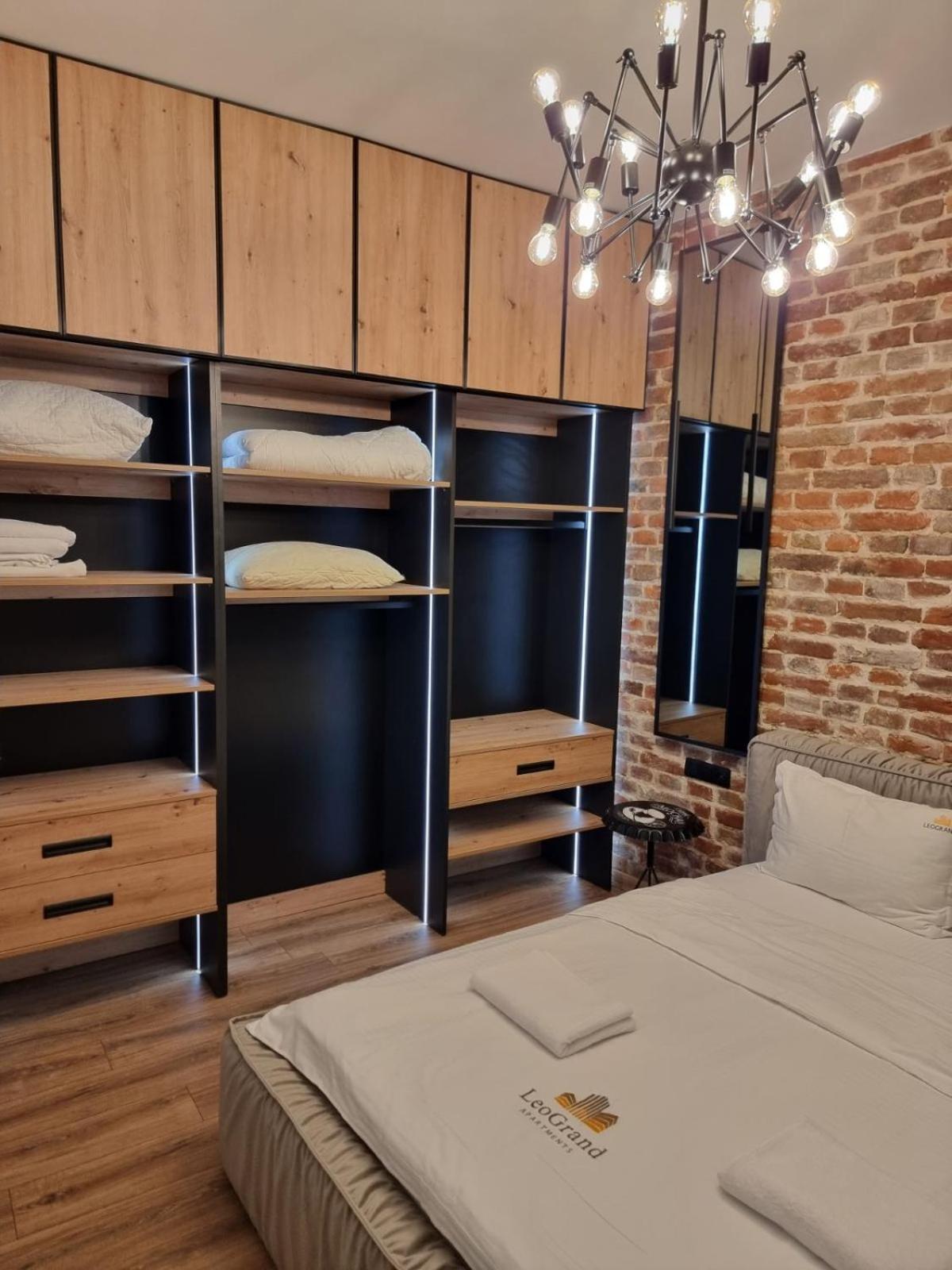 Leogrand Apartments On Krakivska 26 Львов Экстерьер фото